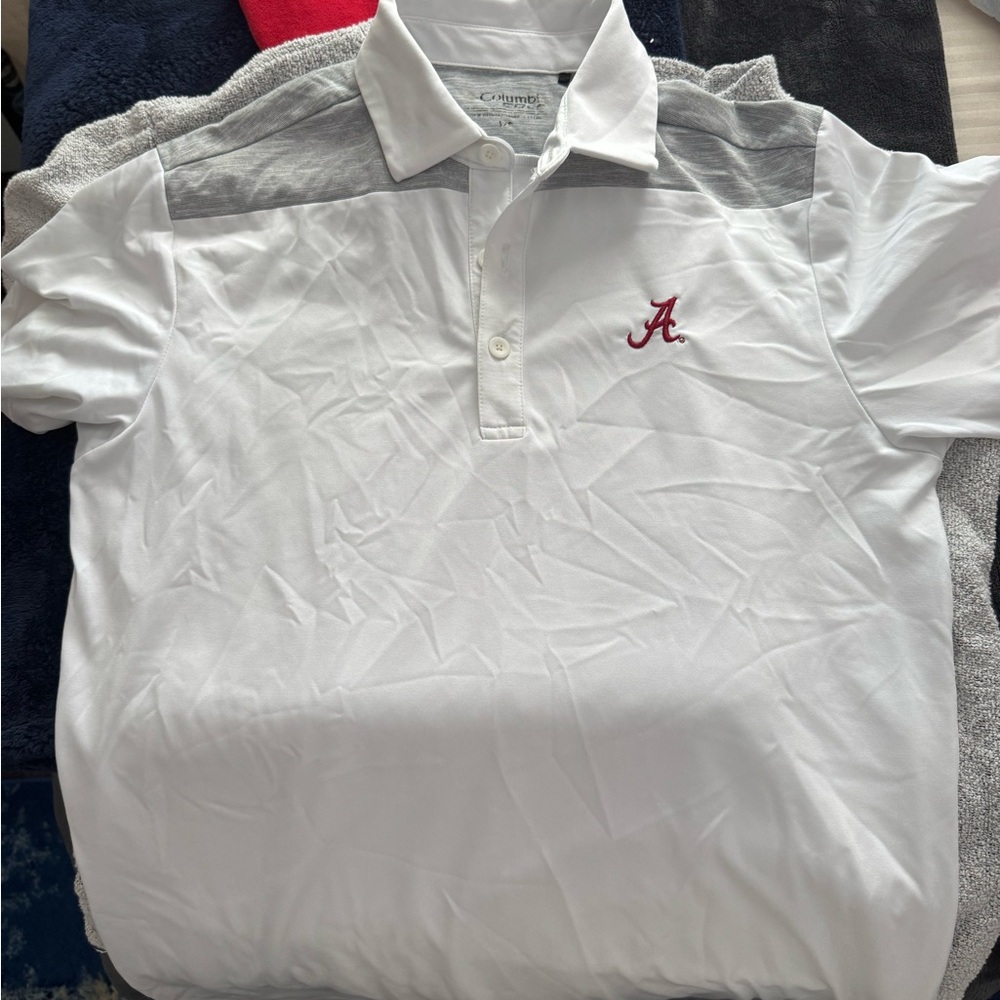 Columbia White and Gray Polo Shirt for Everyday Comfort
